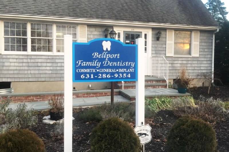 Dentist in Bellport